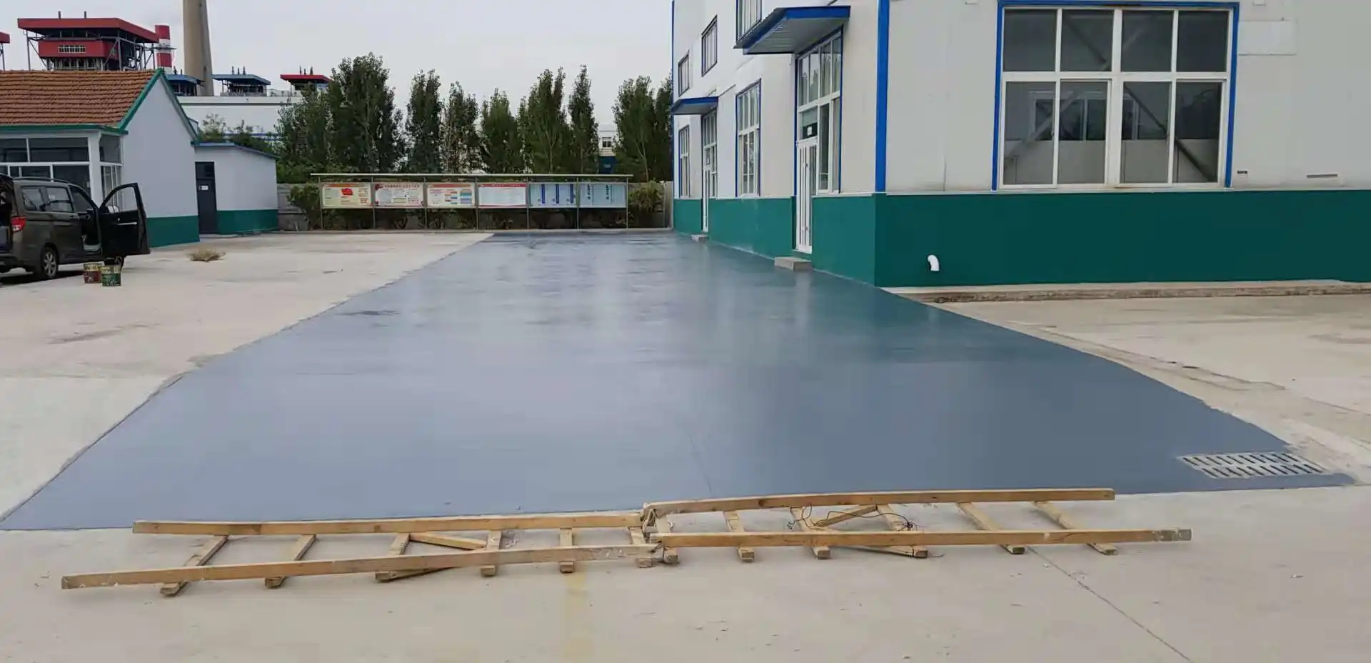 兴安车间厂房地坪漆修补翻新